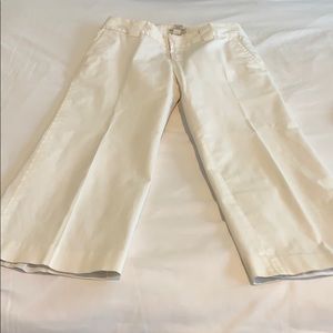 Banana Republic Capri Trosuers